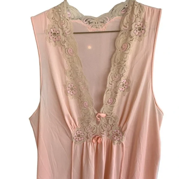 Vintage Vanity Fair Lingerie Nightgown Robe Peignor Set Women 36 Ladies Lace